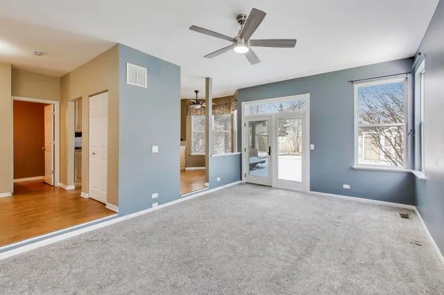 $3,400 | 410 Arlington Lane, Grayslake, IL 60030