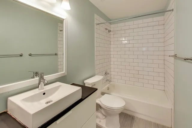 $3,400 | 410 Arlington Lane, Grayslake, IL 60030