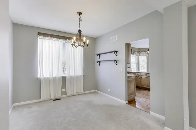 $3,400 | 410 Arlington Lane, Grayslake, IL 60030