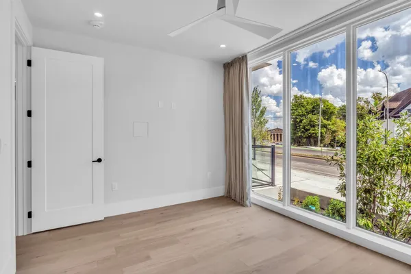 a view of an empty walk in closet