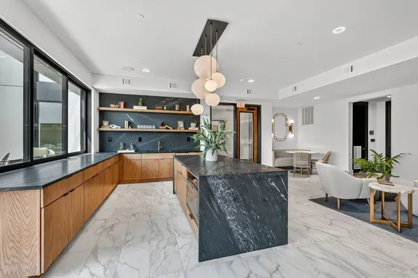 $6,750 | 321 31st Avenue North, Unit 105, Nashville, TN 37203