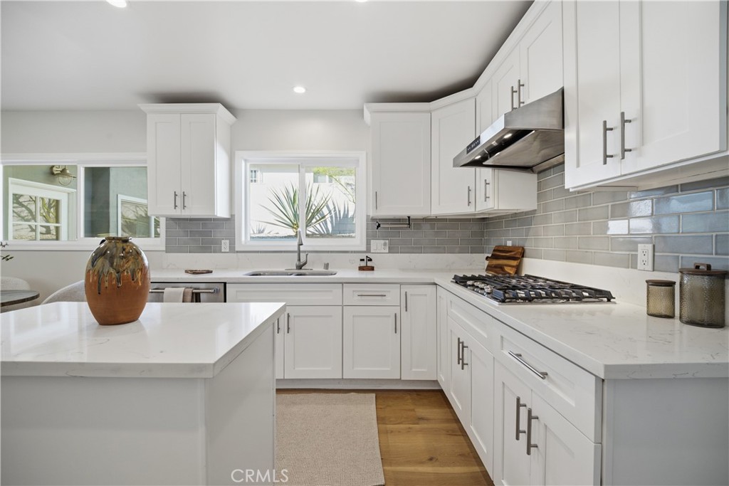 22764 Liberty Bell Road Calabasas, CA 91302 - Photo 23 of 72