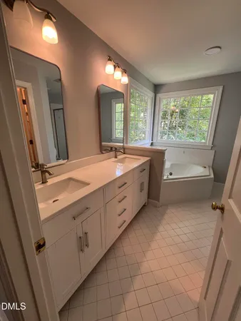 $2,790 | 100 Highstream Place, Chapel Hill, NC 27516