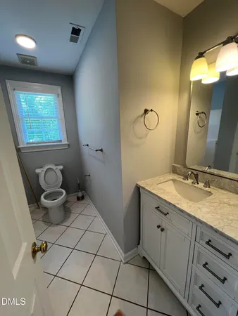 $2,790 | 100 Highstream Place, Chapel Hill, NC 27516