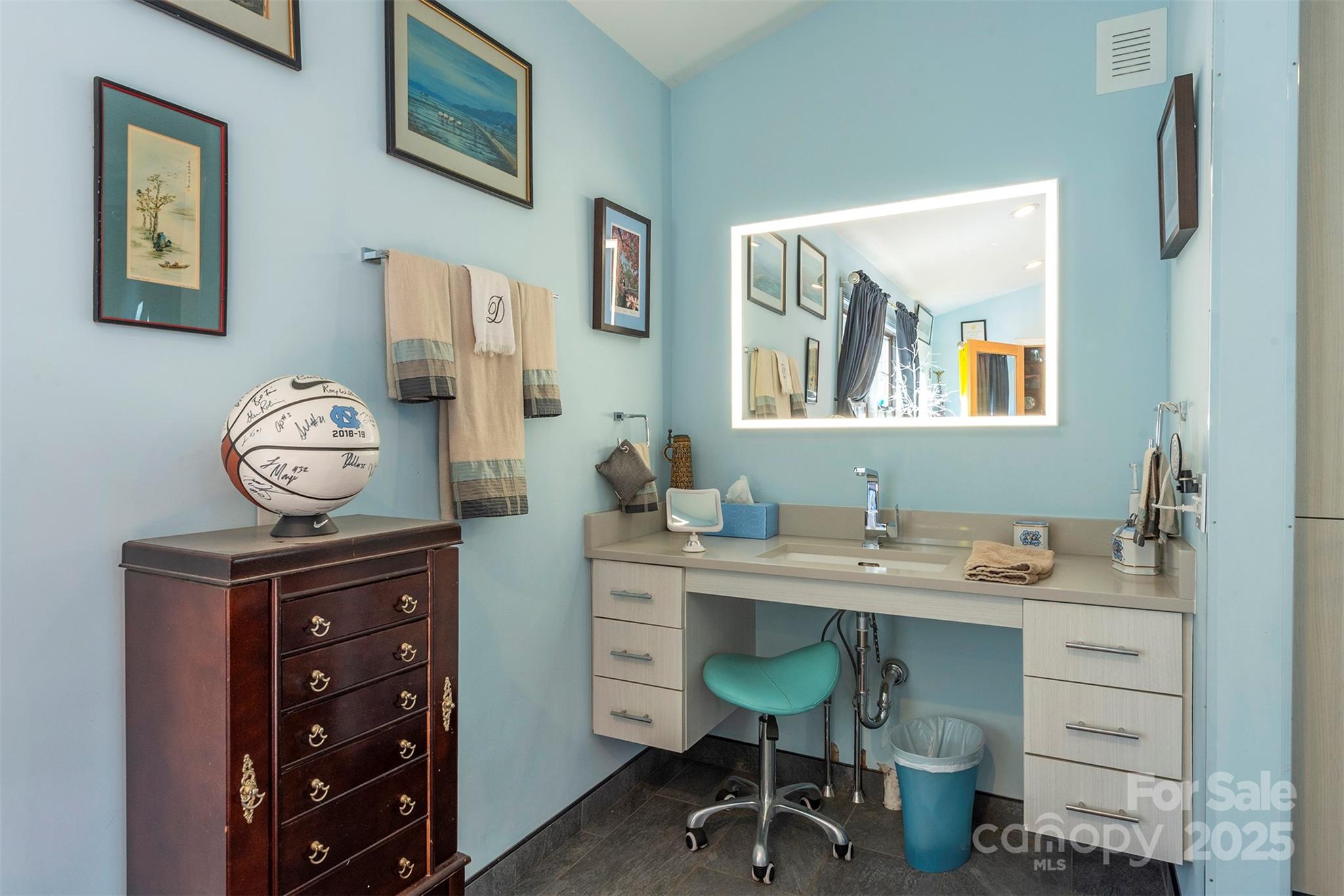 366 Dix Creek Road 2 Road, Unit 2 Leicester, NC 28748 - Photo 17 of 48 a view of a room with gym equipment