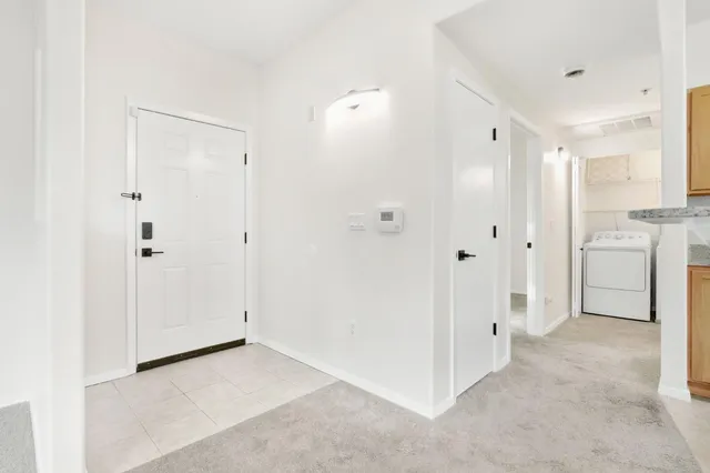 $299,500 | 4200 East Commerce Way, Unit 924, Sacramento, CA 95834