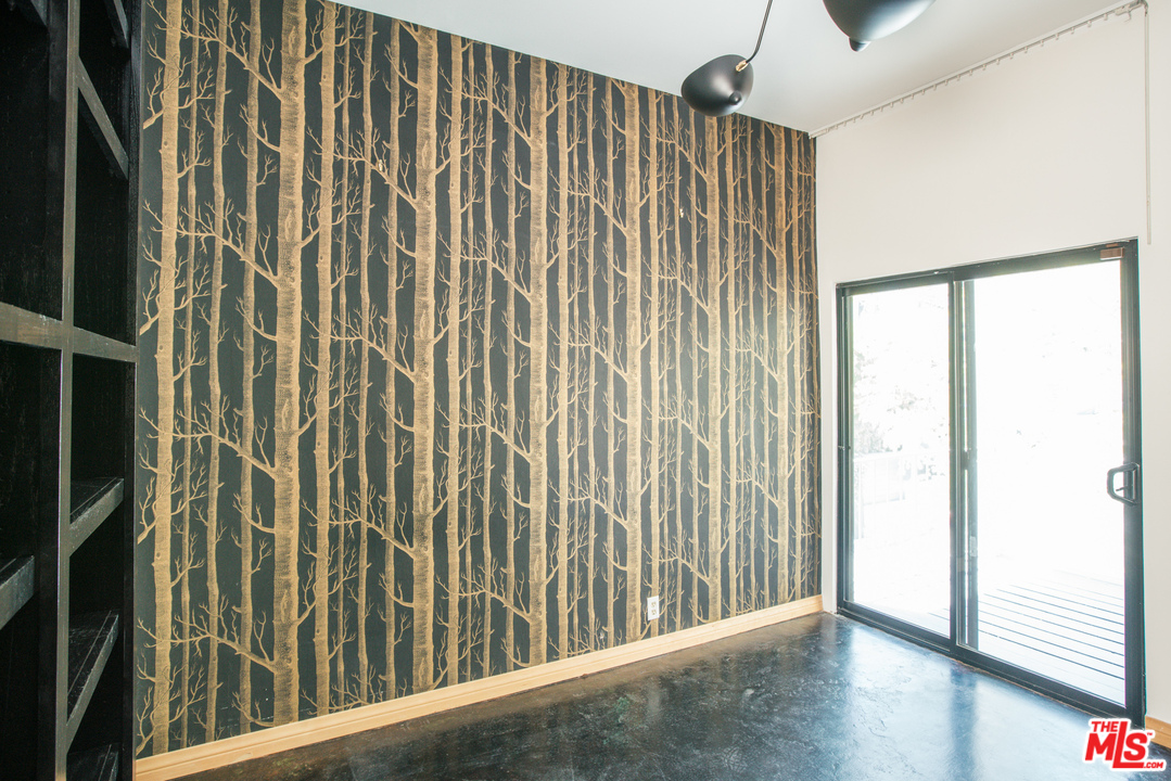8529 Ridpath Drive Los Angeles, CA 90046 - Photo 5 of 20 Gallery Image 5