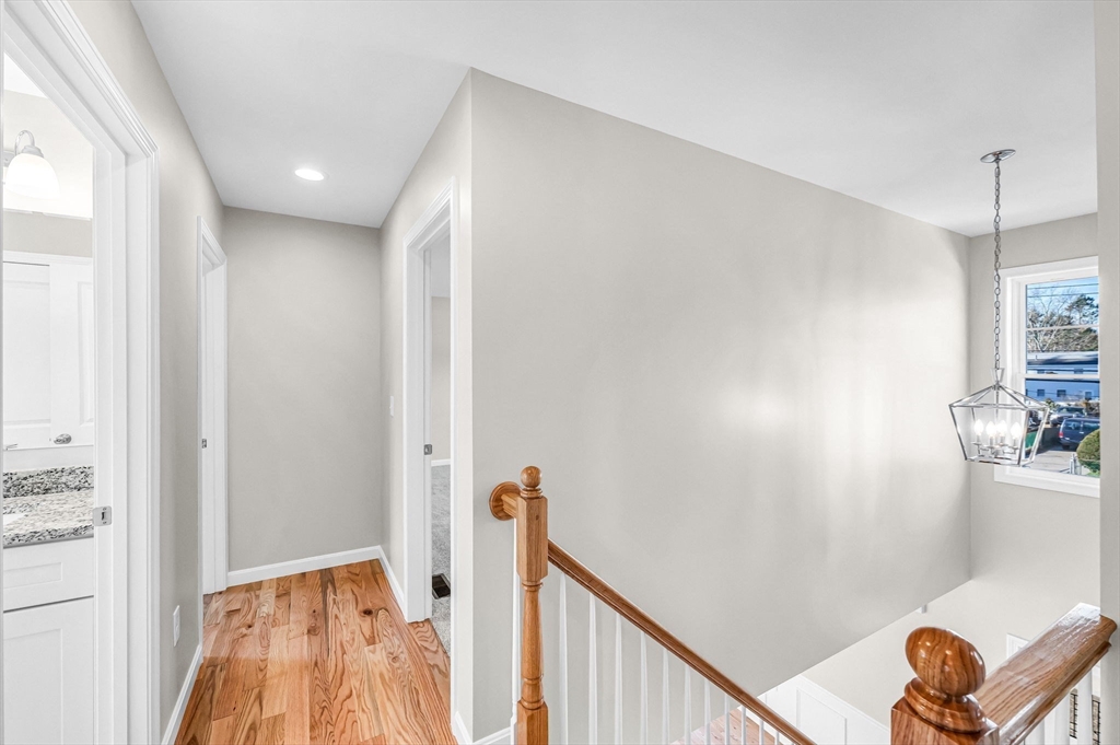 39 Wallace Street Springfield, MA 01119 - Photo 20 of 39
