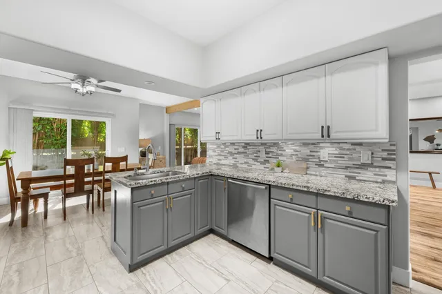 $1,998,000 | 12 Areca Place, Lahaina, HI 96761