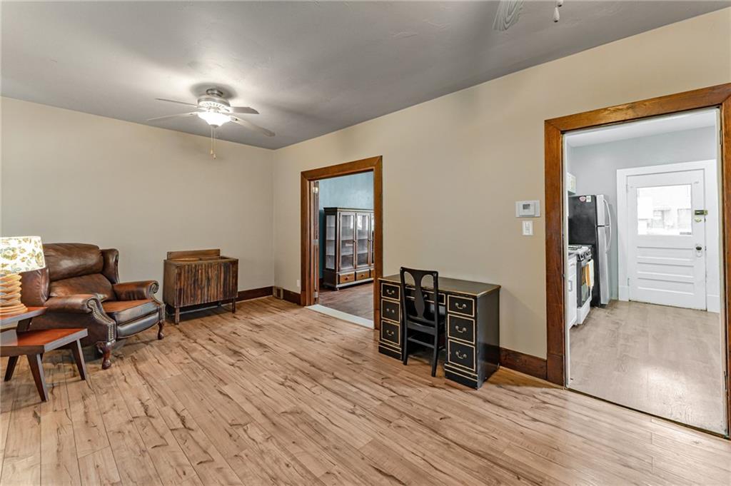 802 Bower Hill Road Bridgeville, PA 15017 - Photo 6 of 21 Living Room