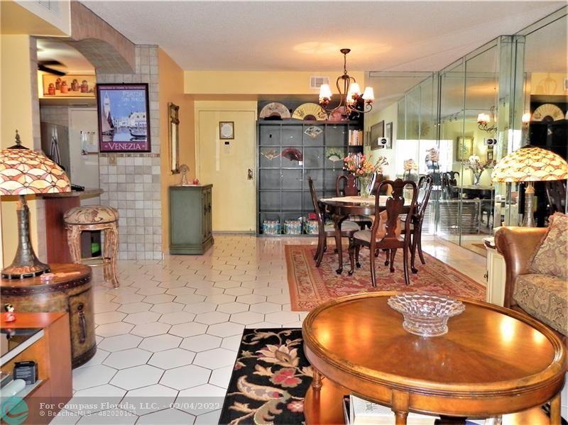 4350 Hillcrest Drive, Unit 212 Hollywood, FL 33021 - Photo 3 of 38