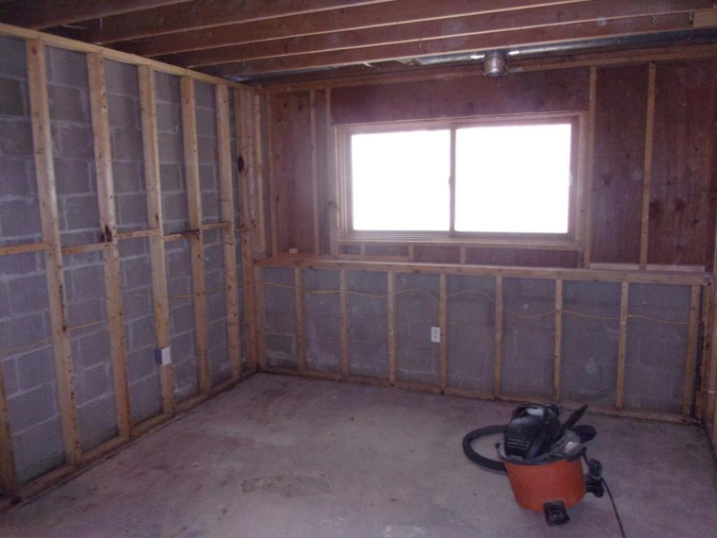 11275 3 Mile Road Plainwell, MI 49080 - Photo 20 of 23 20