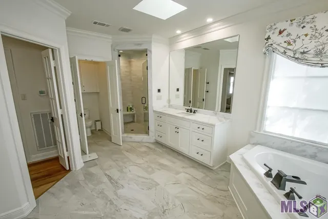 $1,399,000 | 18321 North Mission Hills Avenue, Baton Rouge, LA 70810