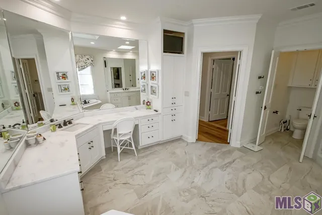 $1,399,000 | 18321 North Mission Hills Avenue, Baton Rouge, LA 70810