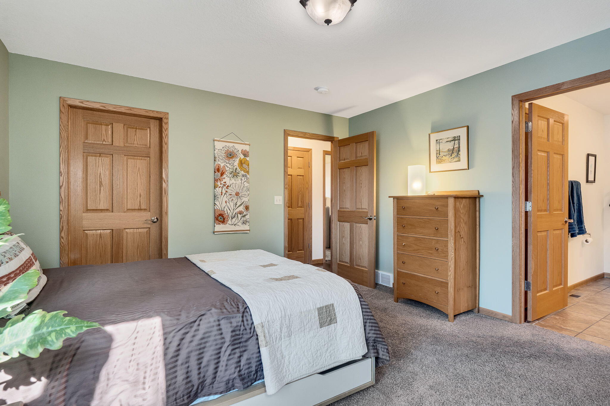 1212 7th Street South La Crosse, WI 54601 - Photo 11 of 37 primary bedroom