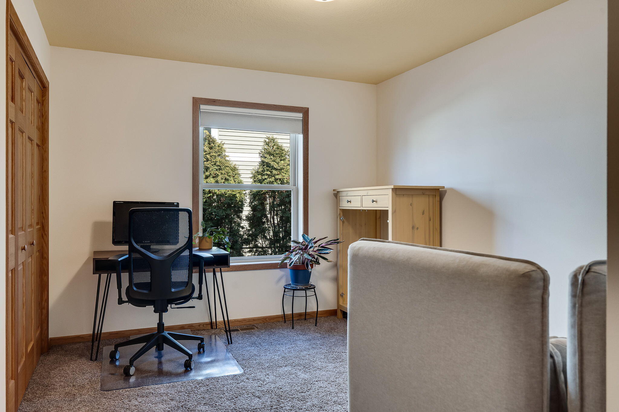 1212 7th Street South La Crosse, WI 54601 - Photo 13 of 37 Bedroom 2