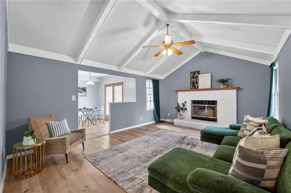 $250,000 | 725 Shawn Drive, Jefferson City, MO 65109