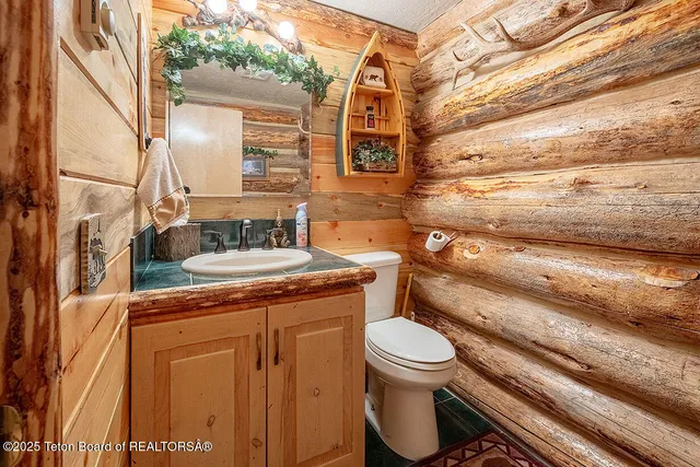 $680,000 | 590 Walnut Drive, Star Valley Ranch, WY 83127