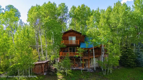 $680,000 | 590 Walnut Drive, Star Valley Ranch, WY 83127