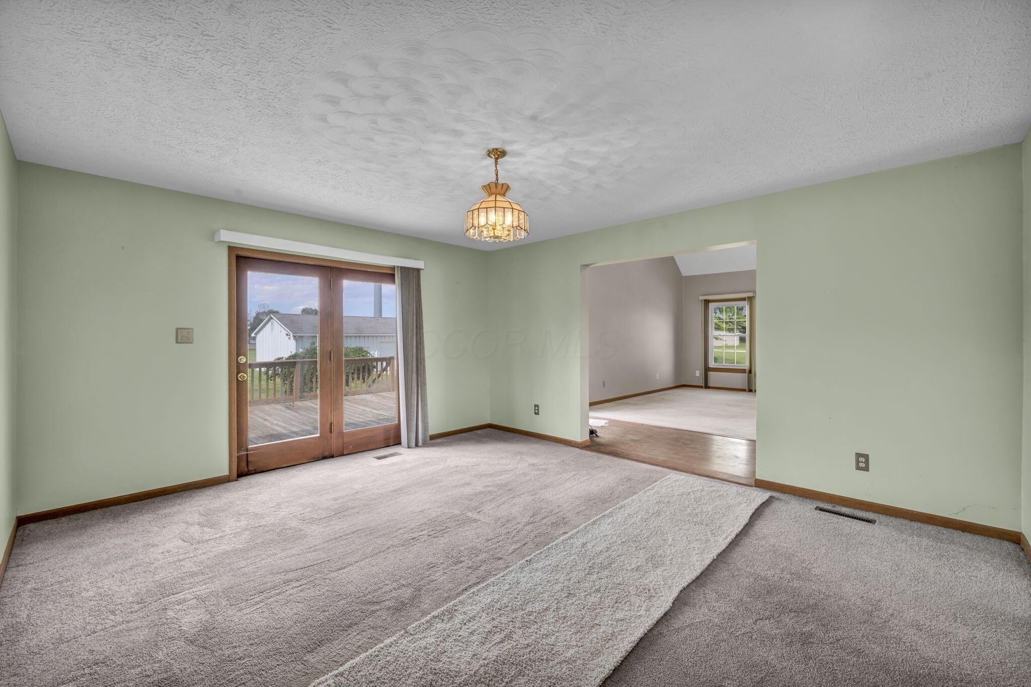810 Kenton-Galion Road East Marion, OH 43302 - Photo 8 of 70 14-web-or-mls-810 Kenton-Galion Rd_32