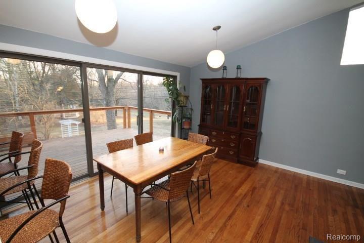 1083 Kingsview Avenue Rochester, MI 48309 - Photo 7 of 31 IMG_4193.jpg