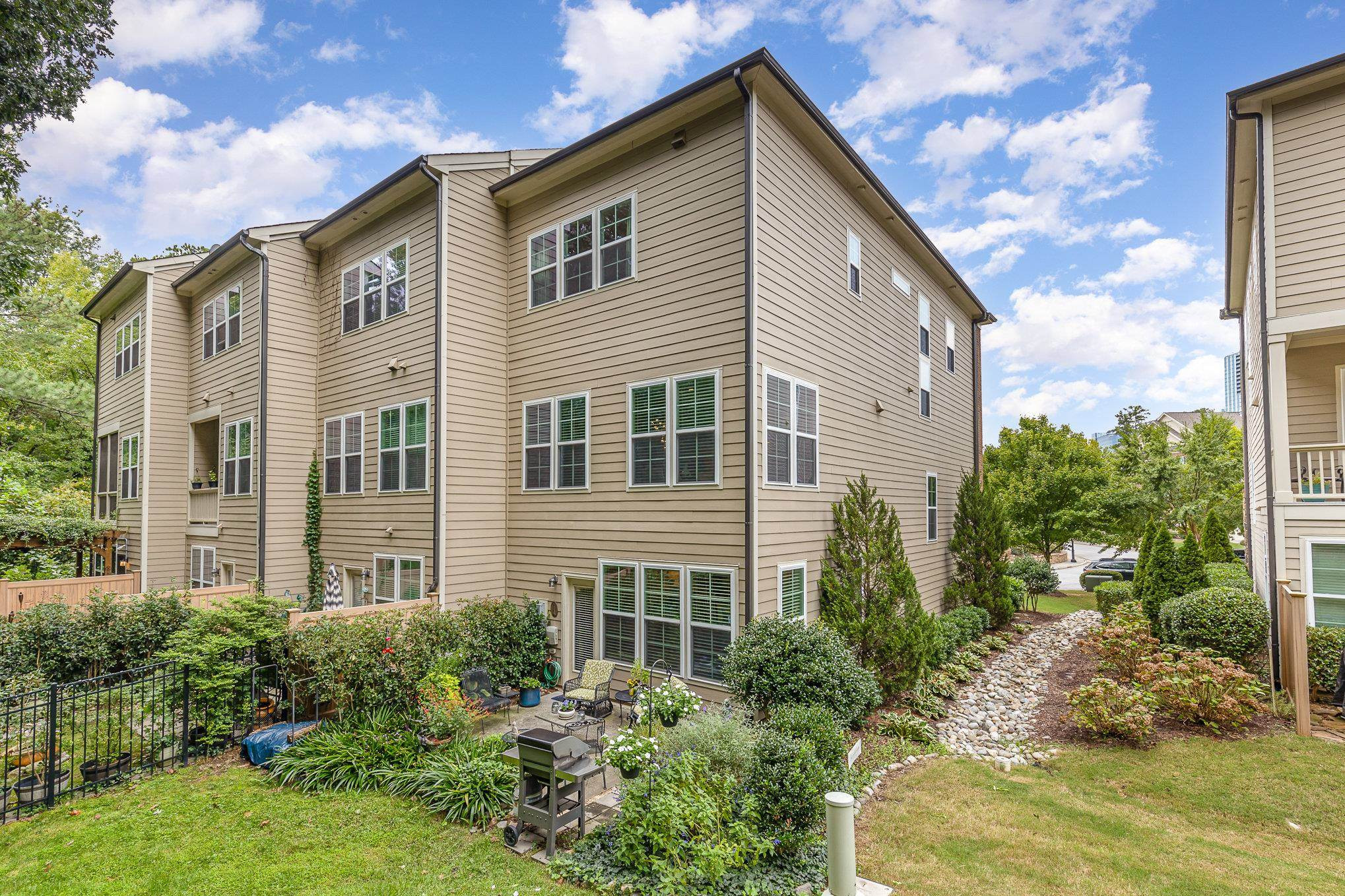 123 Penley Circle Raleigh, NC 27609 - Photo 28 of 34 Photo 28