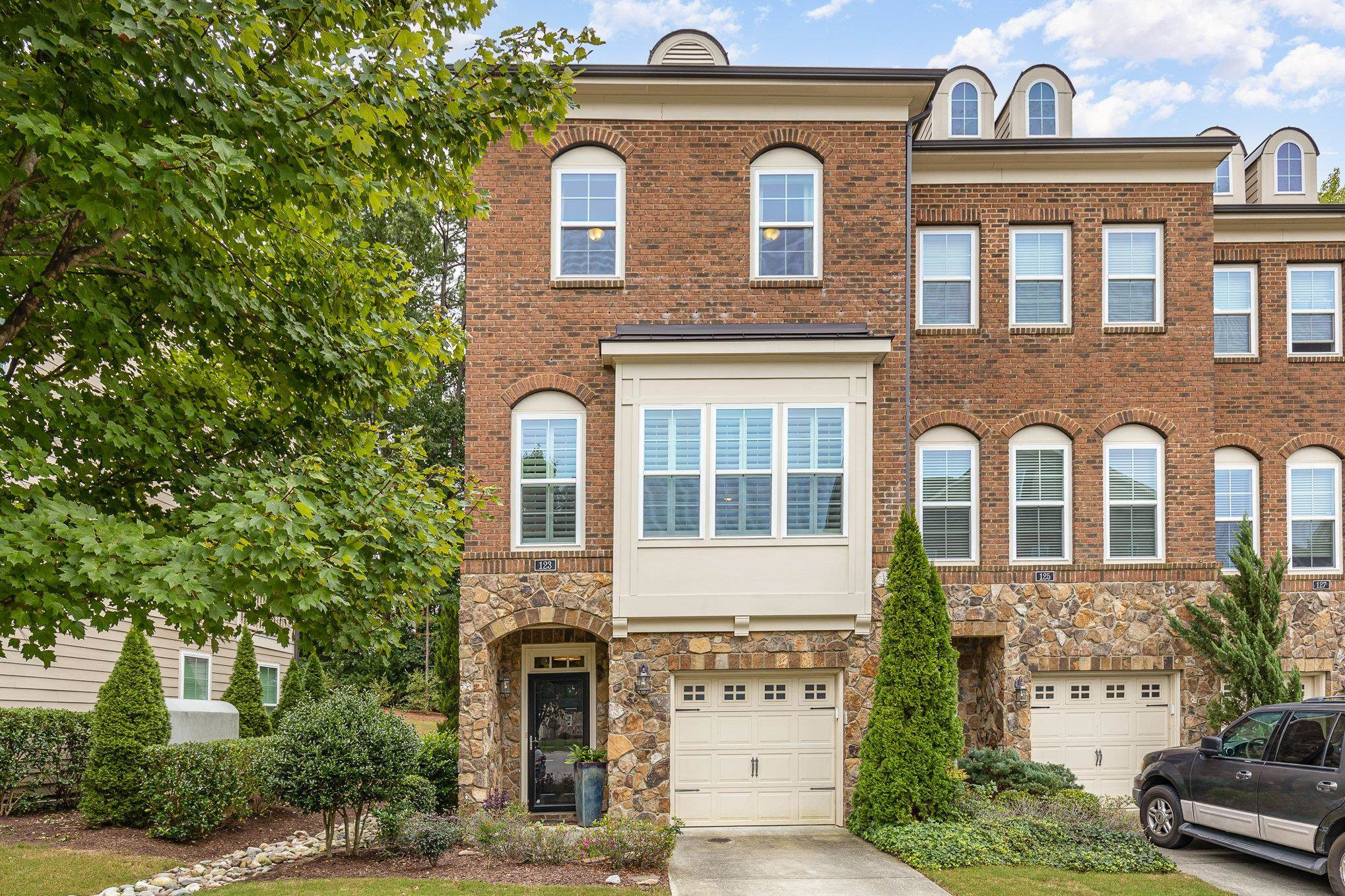 123 Penley Circle Raleigh, NC 27609 - Photo 4 of 34 Photo 5