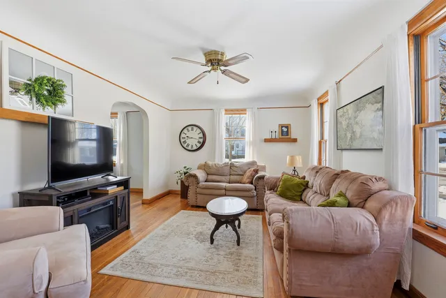 $254,900 | 603 East Goodall Street, Appleton, WI 54915