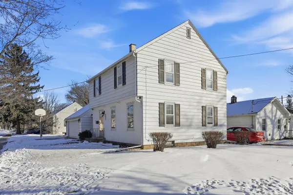 $254,900 | 603 East Goodall Street, Appleton, WI 54915