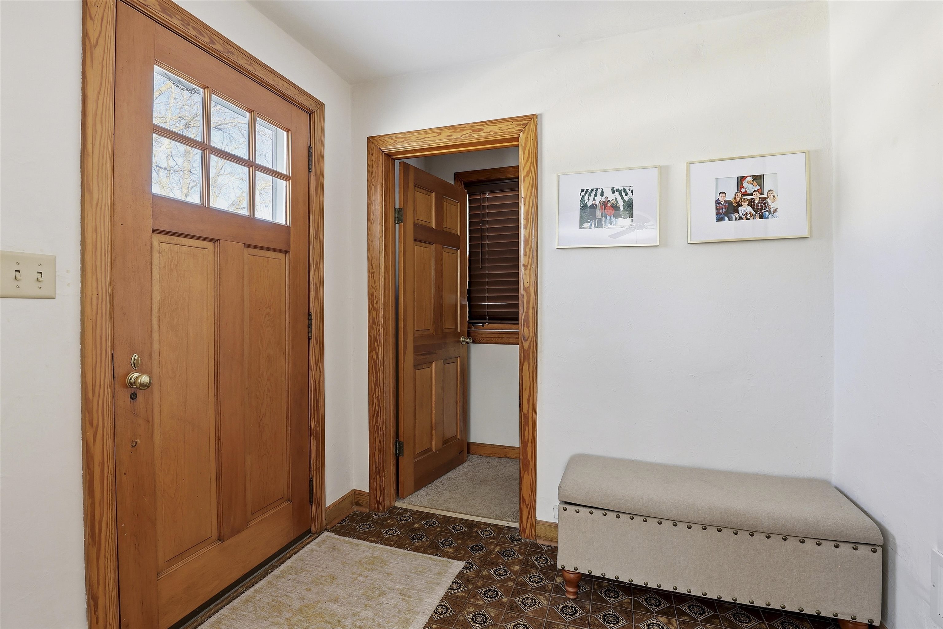 603 East Goodall Street Appleton, WI 54915 - Photo 5 of 26