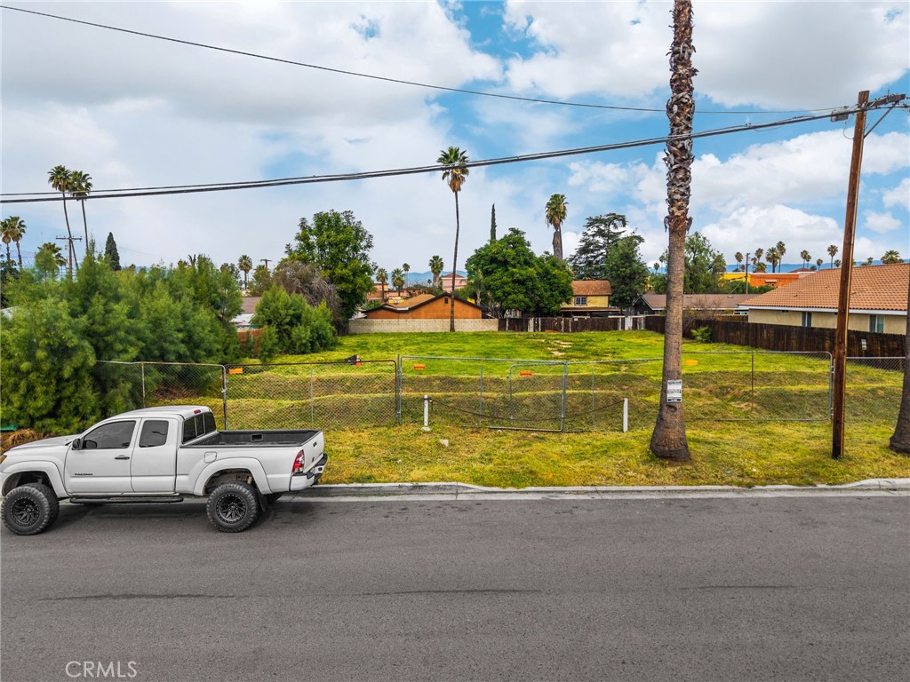 1871 10th Riverside, CA 92507 - Photo 14 of 44