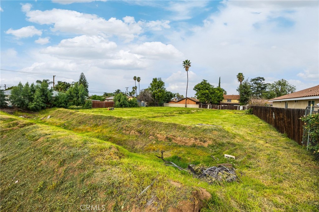 1871 10th Riverside, CA 92507 - Photo 19 of 44