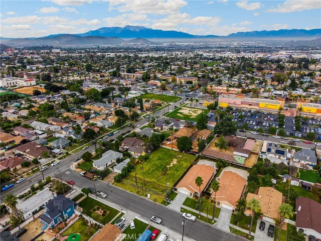 $289,000 | 1871 10th, Riverside, CA 92507