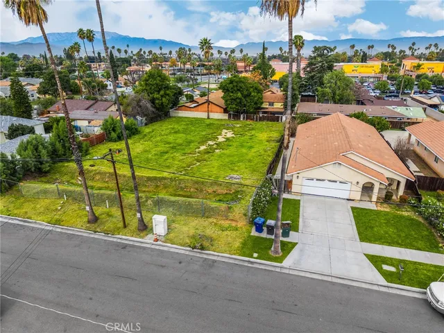 $289,000 | 1871 10th, Riverside, CA 92507