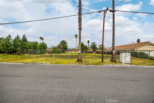 $289,000 | 1871 10th, Riverside, CA 92507