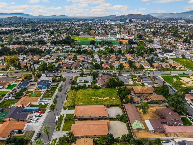 $289,000 | 1871 10th, Riverside, CA 92507