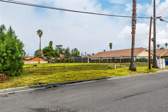 $289,000 | 1871 10th, Riverside, CA 92507