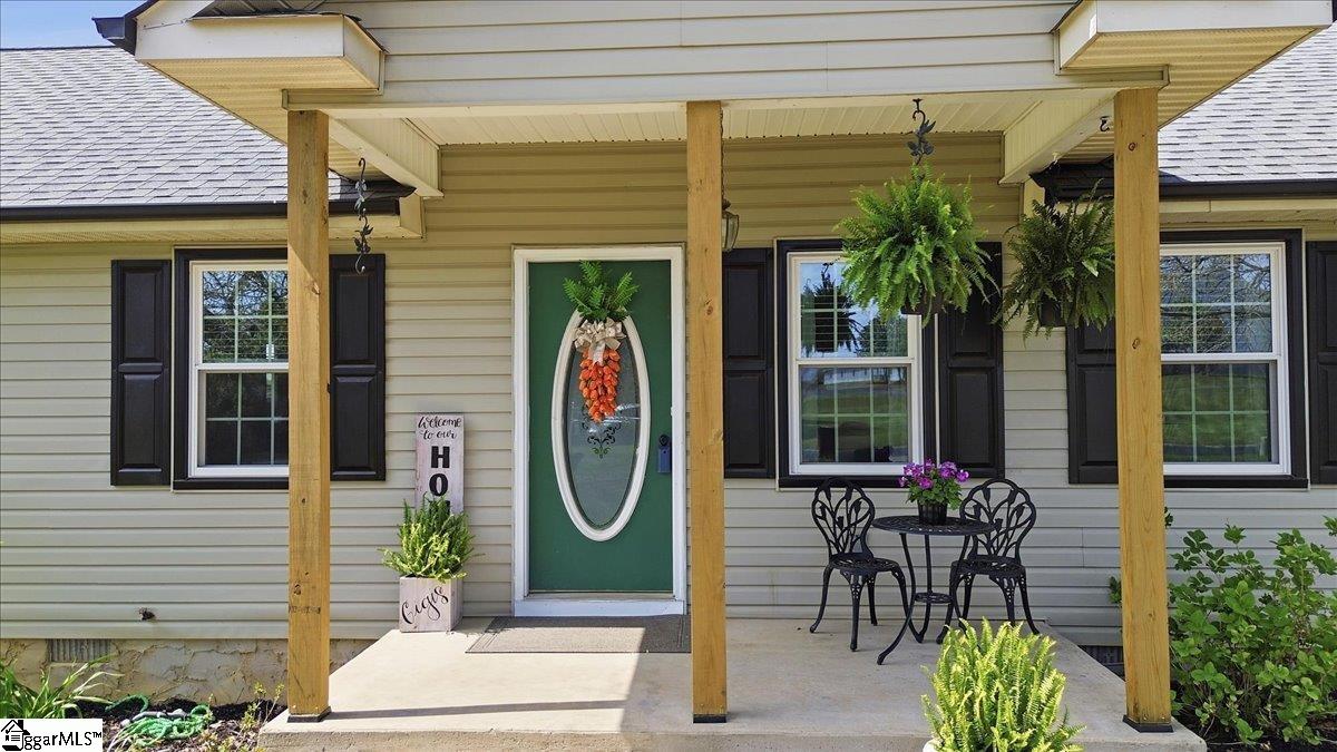 237 Upland View Drive Boiling Springs, SC 29316 - Photo 2 of 23