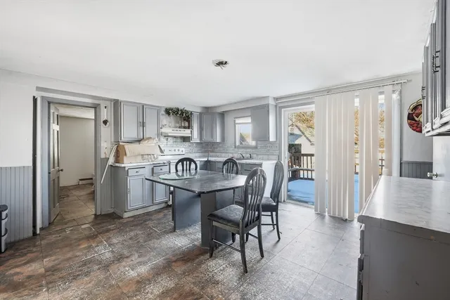 $250,000 | 26 Vernon Street, Holyoke, MA 01040