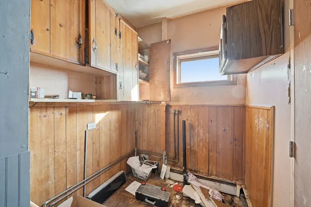 $250,000 | 26 Vernon Street, Holyoke, MA 01040