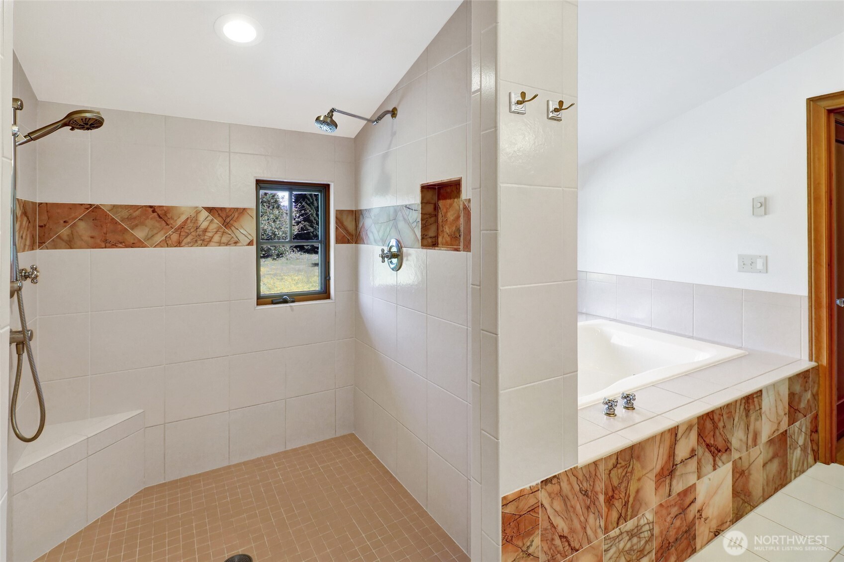 1478 Kelly Road Bellingham, WA 98226 - Photo 19 of 40