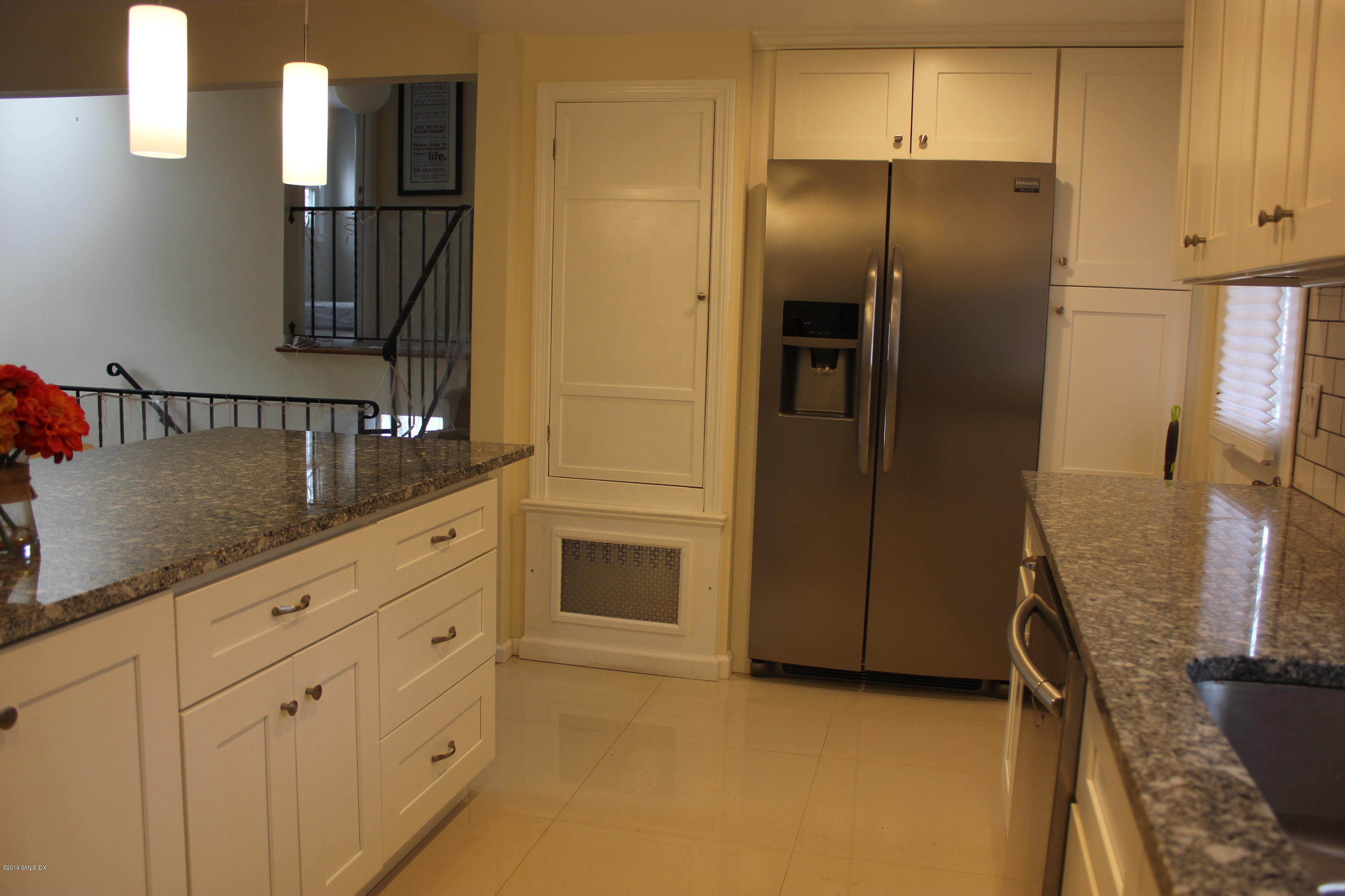 5 Wallasy Way Riverside, CT 06878 - Photo 10 of 19 IMG_1338