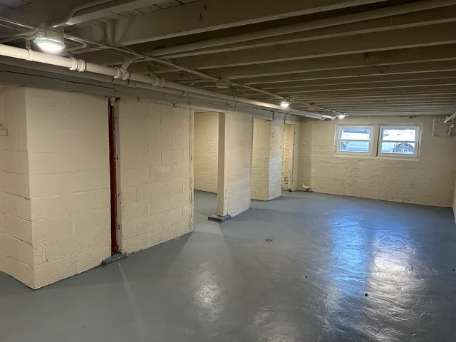 $1,850 | 1304 South 50th Avenue, Unit 1, Cicero, IL 60804