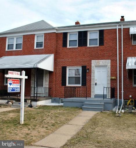 2218 Redthorn Road, Unit 2218 Middle River, MD 21220 - Photo 10 of 25 Exterior (Main)