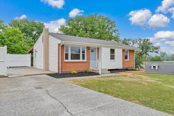 $270,000 | 2117 Bailey Avenue, Salem, VA 24153
