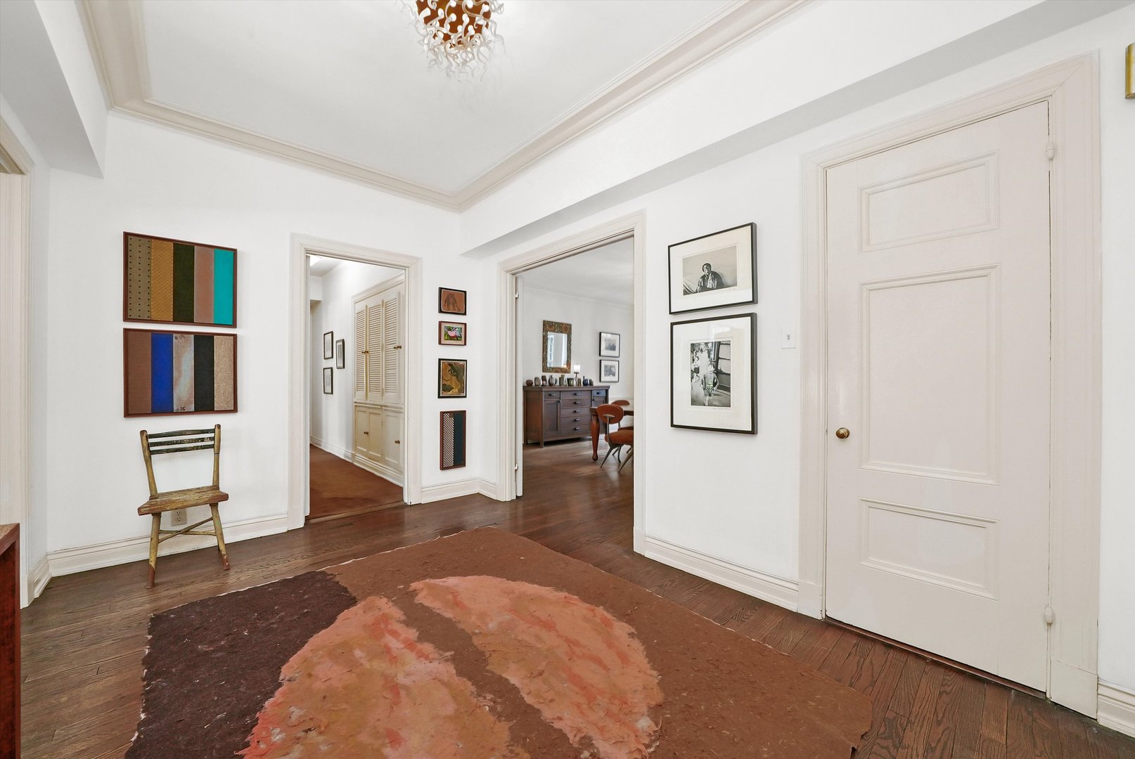 232 East Walton Place, Unit 3W Chicago, IL 60611 - Photo 3 of 50 a view of livingroom with furniture and workspace
