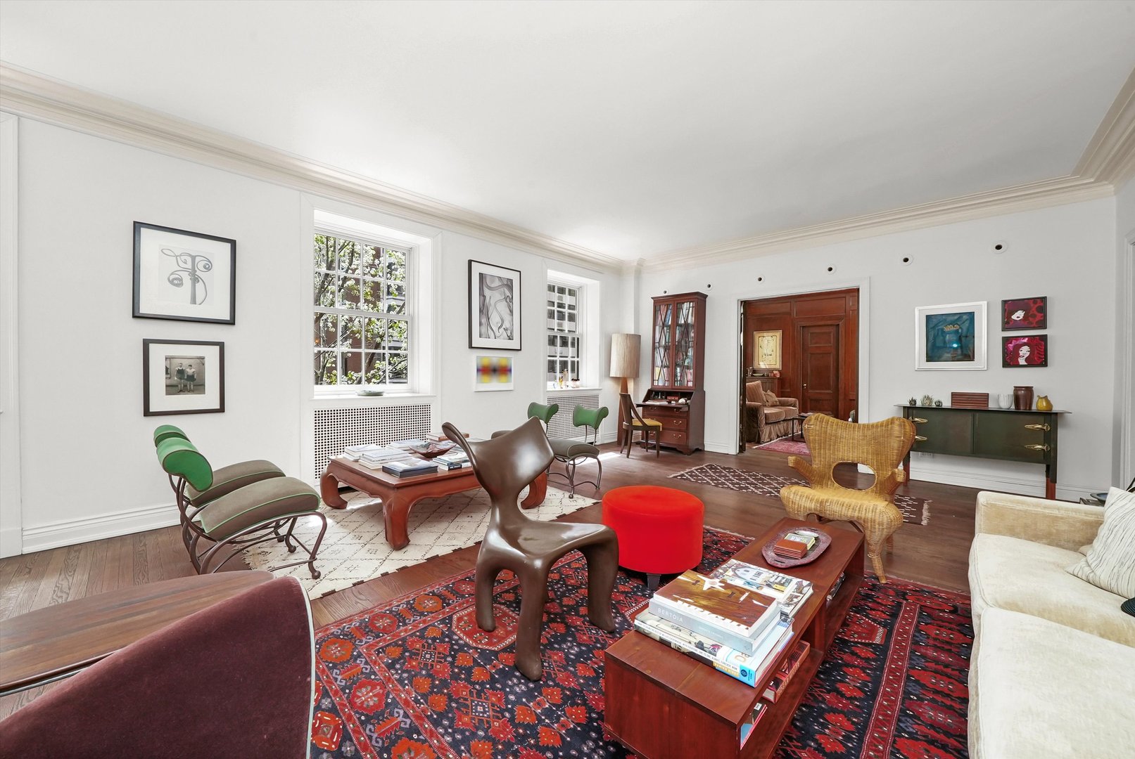 232 East Walton Place, Unit 3W Chicago, IL 60611 - Photo 10 of 50 a living room with furniture or couch and a window