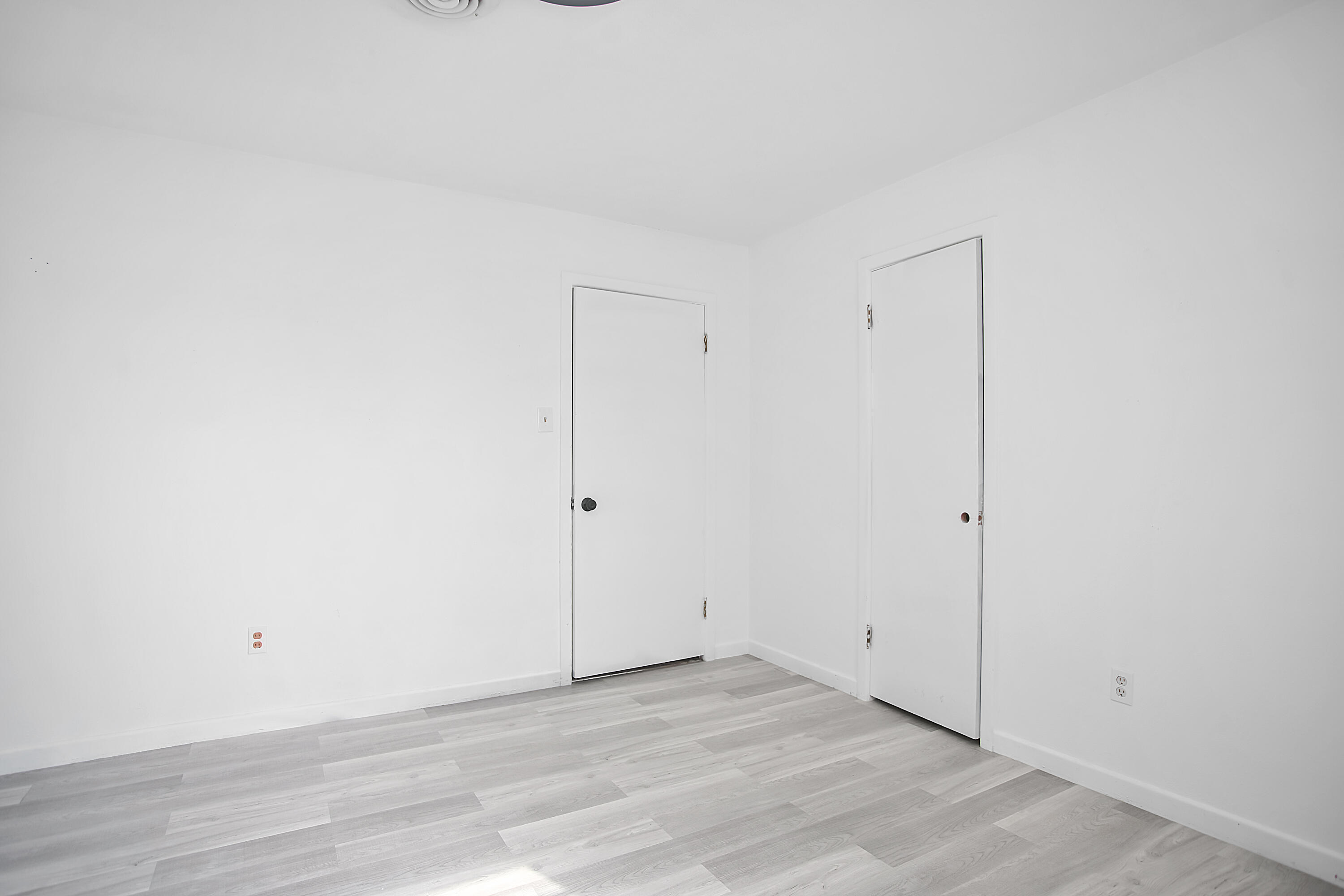 2801 52nd Street Lubbock, TX 79413 - Photo 20 of 34 a view of an empty room