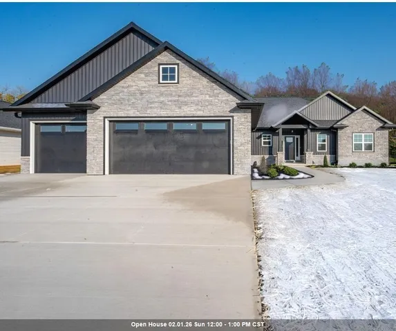 $669,000 | 3578 East Hank Avenue, De Pere, WI 54115