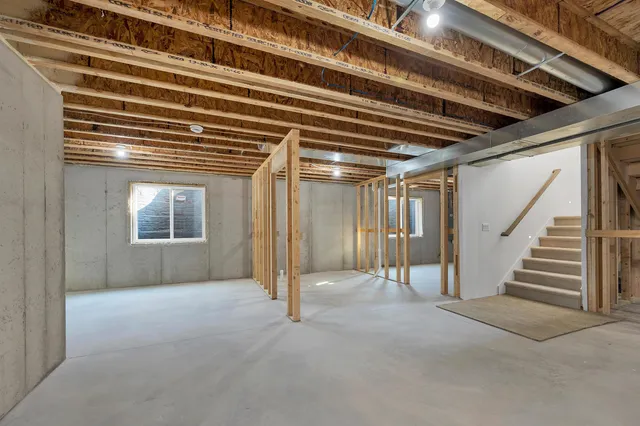 $669,000 | 3578 East Hank Avenue, De Pere, WI 54115